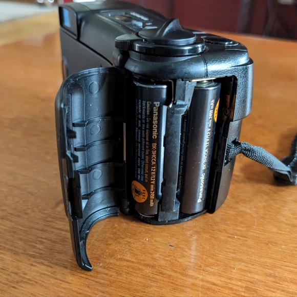 Vintage Olympus Accura Zoom 80 | 35mm Film Camera +Original Olympus Leather Case - Picture 6 of 10